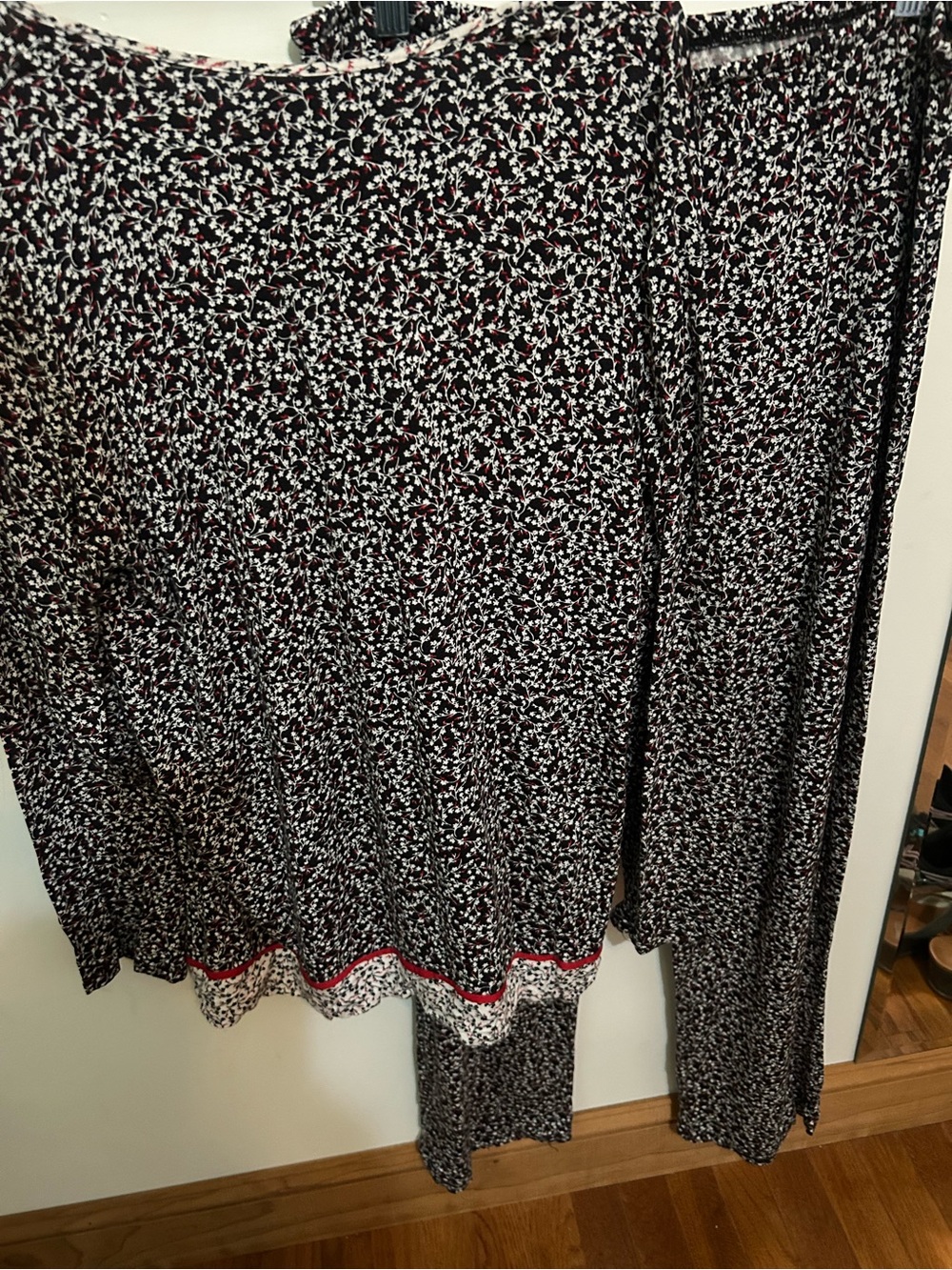 Ellen Tracy Black and White Printed Pajama Set with Red Trim - Picture 4 of 4